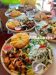 Mời ace quẹo chọn món nha, mà chọn luôn một bàn càng tốt nè tại Quảng Nam