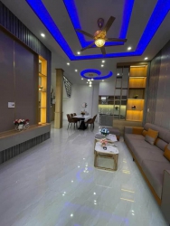 Nhà 3 tầng kiệt ô tô Tô Hiệu - Hoà Minh tại Quảng Nam