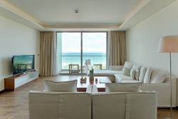 Bán căn hộ view biển Mỹ Khê, trung tâm mặt biển Đà Nẵng tại Quảng Nam
