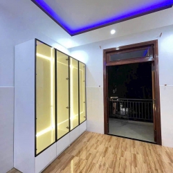 Siêu phẩm nhà 3 tầng khu dân trí cao, nhiều tiện ích, view xung quanh xịn mịn tại Quảng Nam