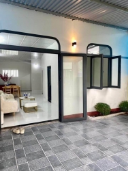 Nhà quận Liên Chiểu 90m2 2 phòng ngủ ô tô 7 chỗ đậu nhà tại Quảng Nam