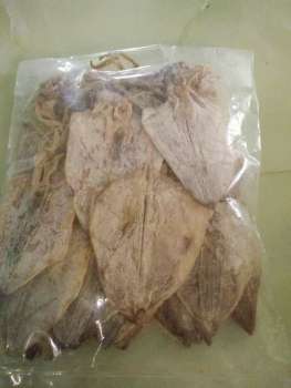 Mực khô 120k/ 30 con nghe cả nhà. tại Quảng Nam