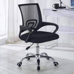 Sẵn 10 chiếc ghế xoay cuối cùng tại Quảng Nam