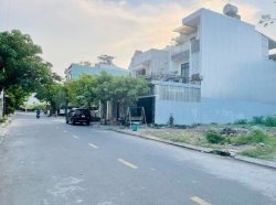 Chính chủ bán đất 122.5m2 cạnh trường ĐH FPT chỉ 1.65 Tỷ xây nhà ở ngay tại Quảng Nam