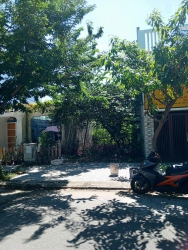 Chủ gửi bán lô đất nằm trong khu dân cư đông, sát nhà phủ tại Quảng Nam