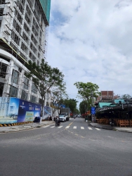 Bán đất mặt tiền Võ Như Hưng ngang 7m tặng nhà 2 tầng tại Quảng Nam