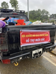 Doàn Xe Đà Nẵng Ra Yên Bái Cứu Hộ Lũ Lụt Bị Hỏng Khoá tại Quảng Nam