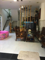 Chính chủ gửi bán nhà 2 tầng 2 mặt kiệt Yên Khê 2 tại Quảng Nam