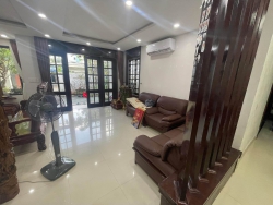 Cho thuê biệt thự sân vườn 3 tầng mặt tiền 7m5 lề 5m tại Quảng Nam