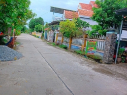Cần tiền bán đất tại thôn Phú Sơn Hòa Khương Dt 179m (ngang 5m) Gần QL 14B trường học Giá rẻ tại Quảng Nam