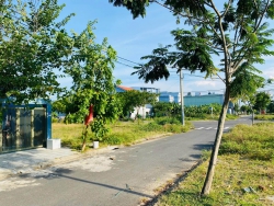 Chủ cần bán nhanh lô đất đường 5m5 - Hoà Quý tại Quảng Nam