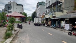 Nhà mặt tiền - Sát Nam Việt Á - Trung tâm Ngũ Hành Sơn - Bán đất tặng nhà cấp 4.3 tỷ tại Quảng Nam