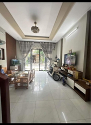 Nhà mặt tiền 2 tầng 2 mê - Hoà Minh - Đà Nẵng tại Quảng Nam