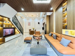 Bán nhà Trần Cao Vân - Sát Đường Chính - 56m2 - Ngang 6m - Full Nội Thất. 4,150 Tỷ tại Quảng Nam