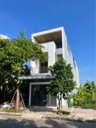 Chính chủ cần bán nhà 3 tầng Đường 7,5m Cồn Dầu 19, Hoà Xuân tại Quảng Nam