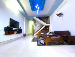 Chính Chủ Cần Bán Nhà 2 Tầng Hoà Hiệp Nam - Đường Văn Thánh 5,5m tại Quảng Nam