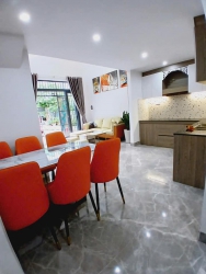 Chinh chu gui ban nha gac lung Mat Tien duong Hoa An Hoa An Cam Le tại Quảng Nam
