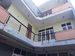 Bán nhà 3 tầng mặt tiền khu dân trí đường Phan Văn Đạt tại Quảng Nam