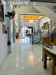 Bán nhà 3 tầng 3 mê siêu nét khu vip Nam Việt Á sát sông Đô Toả tại Quảng Nam