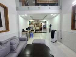 CỰC HOT: NHÀ ĐẸP - KIỆT Ô TÔ NGỦ TRONG NHÀ GIỮA TRUNG TÂM QUẬN HẢI CHÂU - GIÁ HẠT DẺ tại Quảng Nam