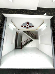 n siêu phẩm 4 tầng kiệt phố Phạm Văn Nghị sau lưng bệnh viện Hoàn Mỹ tại Quảng Nam