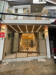 n Nhà Lê Duẫn, phố thời trang tại Quảng Nam