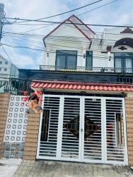 Nhà 110m2 2lầu 2mê 3tỷ chb 2ti6 tại Quảng Nam