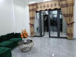 Nhà 2 tầng mới đường 10,5m, vỉa hè 5m, đối diện công viên Năng Lượng Hoà Xuân tại Quảng Nam