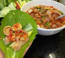 Gỏi Cá Trích Nam Ô Gỏi Sứa Ngâm Mắm Nhĩ tại Quảng Nam