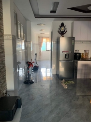 Cần bán nhà Điện Ngọc đổ tấm lững thông thoáng sạch đẹp hướng Đông Nam mát mẻ tại Quảng Nam