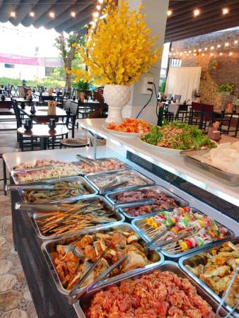 Chỉ 119k ăn thả ga mời cả nhà đến Valentino Buffet tại Quảng Nam