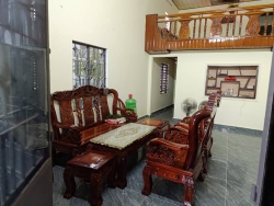 n nhà cấp 4 đẹp kiên cố 3 phòng ngủ sân xe rộng rãi đường 5m ôtô thông ngay Tôn Đản tại Quảng Nam