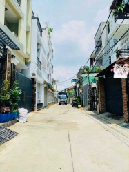 Cần tiền bán gấp lô đất trục đường chính 6m Sát quốc lộ Dân cư đông đúc tại Quảng Nam