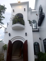Cần cho thuê căn Villas Trần Sâm - Đà Nẵng sát biển tại Quảng Nam