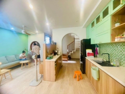 Bán nhà Phan Châu Trinh - 3 tầng - thông Hoàng Diệu - cách đường chính 10m - DT 80m2 - MT 6m34 - nhà đẹp ở ngay - 4 tỷ 250 tại Quảng Nam