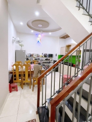 n nhanh Nhà 2 tầng 2 phòng ngủ, 2 WC, phòng thờ, bếp tại Quảng Nam