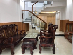 n Nhà 2 Tầng Kiệt Ngay Trung Tâm Thành Phố tại Quảng Nam