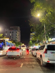 Sụp Sàn Nhà Mặt Tiền Lê Hữu Trác - Kinh Doanh 24H tại Quảng Nam