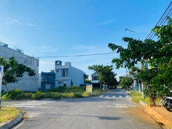 Bán đất Bá Tùng 3 sát công viên chính tại Quảng Nam