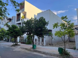 Bán đất đường Hồ Trung Lượng số nhà 32, thuộc NtP, Hoà Xuân tại Quảng Nam