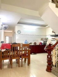 Chào bán nhà 3 tầng mặt tiền đường 7m5 Nguyễn Xí - Hoà Minh - Liên Chiểu tại Quảng Nam