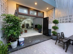 Bán Nhà 3 Tầng Kiệt Hoàng Diệu Cách Đường Chính Chỉ 50m tại Quảng Nam