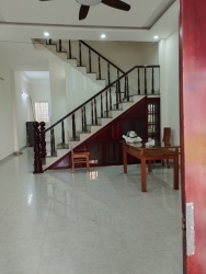 Cho thuê nhà nguyên căn 2 tầng phù hợp vừa ở vừa kinh doanh văn phòng công ty tại Quảng Nam