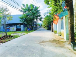 n gấp lô đất Hòa Phong Đường bt 3.5m ô tô tận ngõ Gần đường VÀNH ĐAI 300m xuống phố tại Quảng Nam