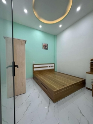 Bán nhà Kiệt Rộng thoáng Hoàng Diệu, 50m2, 2 tầng mới tinh, 3 phòng ngủ, nội thất cao cấp, ở ngay tại Quảng Nam