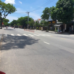 Chính chủ gửi bán lô đất Trục chính đường 8m la châu hòa khương tại Quảng Nam