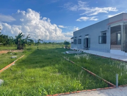 Lộ bê tông ôtô tới đất ngay Ngã Tư Hoà Khương tại Quảng Nam