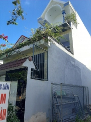 n nhà 3 tầng diện tích 132.5m², ngang 5m vuông vắn tại Quảng Nam