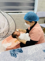 Tắm bé cứ liên hệ em nhé tại Quảng Nam