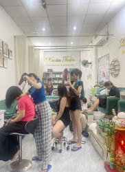 Vừa Xong Mỹ Nails - Khách Ghé Em Làm Luôn Không Chờ Ạ tại Quảng Nam